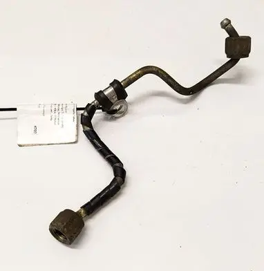 Land Rover Discovery 3 - LR3 Fuel line pipe 