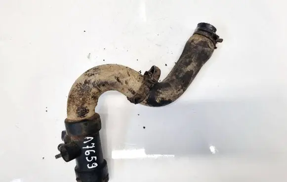 Audi A6 S6 C5 4B Engine coolant pipe/hose
