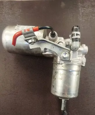 Toyota Prius (XW50) Brake booster 4707047080 3911281268