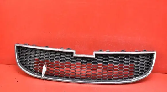 Chevrolet Orlando Front grill 95032033