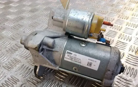 Nissan Navara D23 Starter motor A4709060400 233009813R