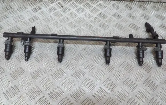 Jeep Cherokee XJ Fuel injectors set 53030778