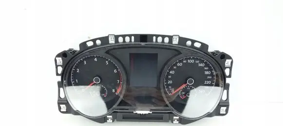 Volkswagen Golf VII Speedometer (instrument cluster) 5G1920740D