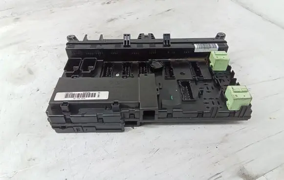 BMW X5 E53 Fuse module 8378107