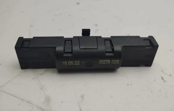Skoda Octavia Mk4 Aerial antenna filter 5N0035570