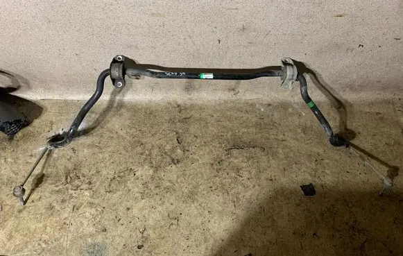 BMW X5 F15 Front anti-roll bar/sway bar 686340201