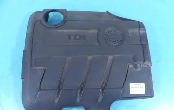 Skoda Superb B6 (3T) Engine cover (trim) 03L103925AM IMPRK1333879