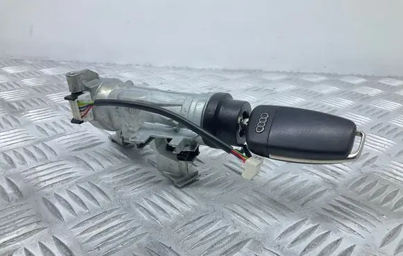 Audi A3 S3 8V Ignition lock 5Q0905865 8V0837220 1K0905851