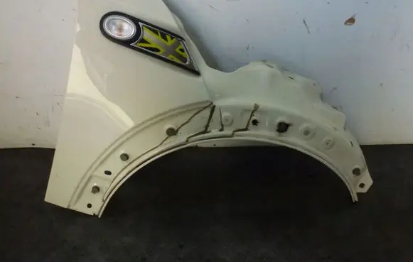 Mini One - Cooper Coupe R56 Fender