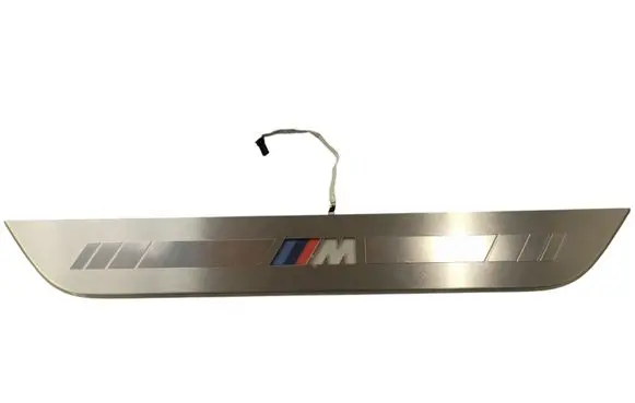 BMW 8 G16 Front sill trim cover 51478077337 8077337