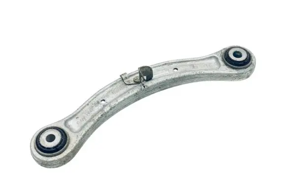 Rear control arm