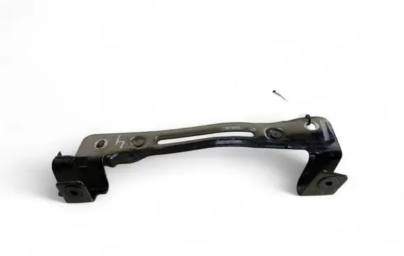 Audi Q7 4M Fender mounting bracket 4M0821432