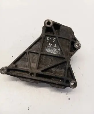 Volkswagen Transporter - Caravelle T5 Engine mounting bracket 070903143G
