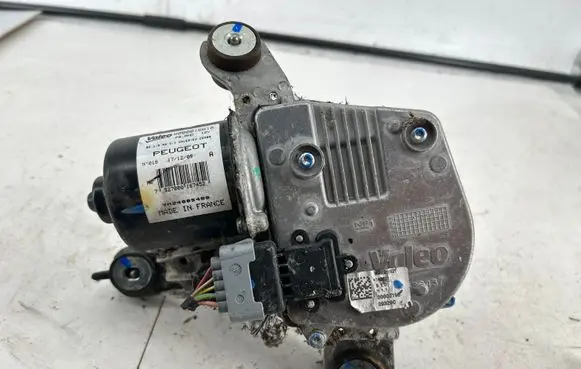 Peugeot RCZ Wiper motor W000016618 W000016621