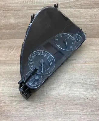 Mercedes-Benz C W203 Speedometer (instrument cluster) A2035404947 110080266005 WithPlug