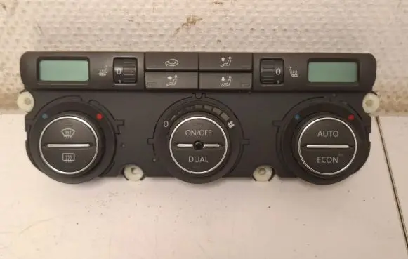 Volkswagen Golf Plus Climate control unit