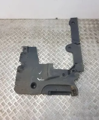 Citroen DS5 Side bottom protection 9801679680