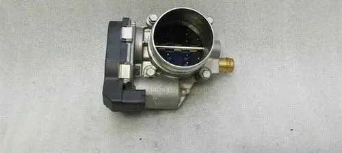 BMW 5 F10 F11 Electric throttle body valve 7588625