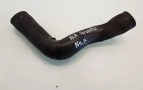 KIA Sorento Engine coolant pipe/hose