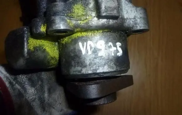 Audi A6 S6 C6 4F Power steering pump 4F0145155A VD975