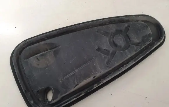 Volkswagen Tiguan Other front door trim element 5NA837915A