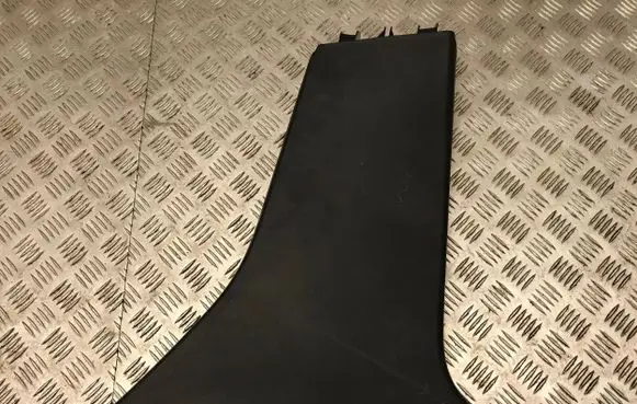 Volvo S60 (B) pillar trim (bottom) 31307481