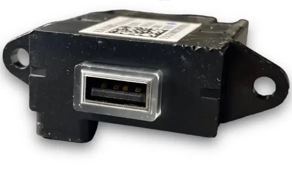 Alfa Romeo Giulia Central body control module 01561291680