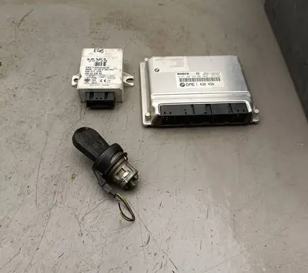 BMW 3 E46 Engine ECU kit and lock set 0261204420 1430450 8382453