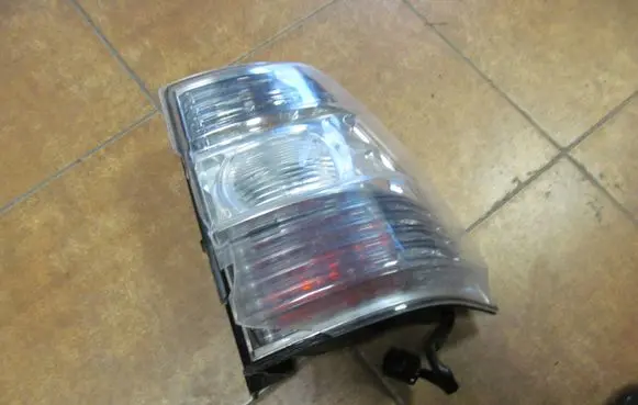 Mitsubishi Pajero Rear/tail lights