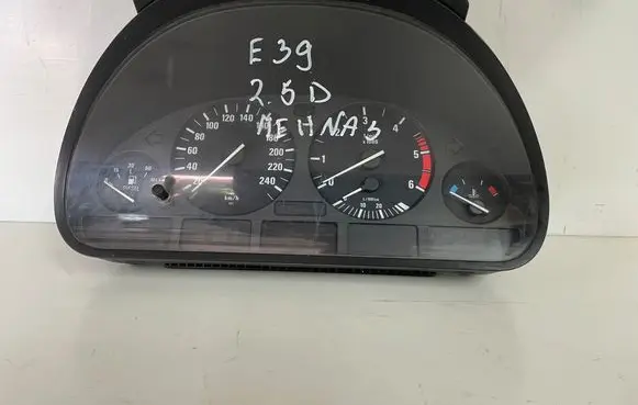 BMW 5 E39 Speedometer (instrument cluster) 6903800