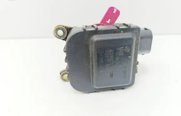 Skoda Octavia Mk1 (1U) Air flap motor/actuator 1J1907511C
