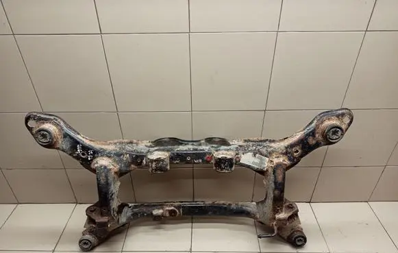 Volvo XC60 Rear axle beam 2187065