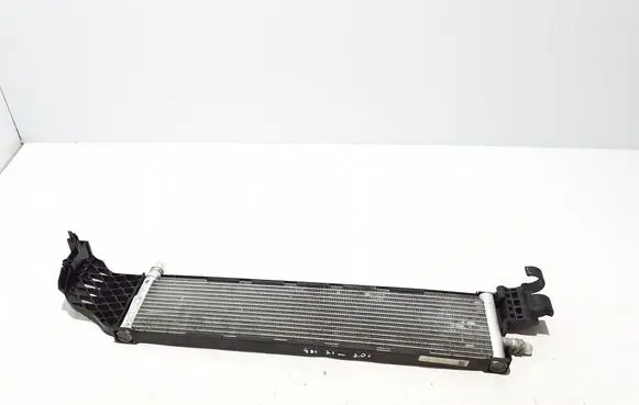 BMW 5 G30 G31 G38 Optional radiator 8596124