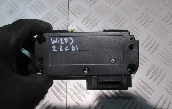 Mercedes-Benz C W203 Phone control unit/module A2308204226 UH03MD01EE DA00072206