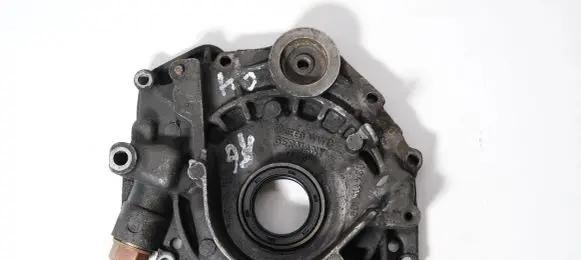 Audi A6 S6 C5 4B Oil pump 034115109