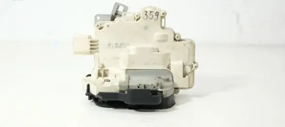 Audi A6 S6 C6 4F Rear door lock 4F0839015