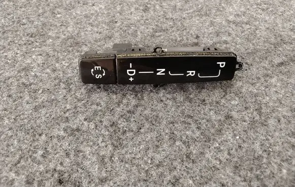 Mercedes-Benz C W204 Gear shifter surround trim plastic DBPD230