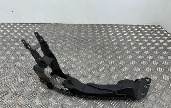 BMW 2 F45 Headlight/headlamp mounting bracket 7426633