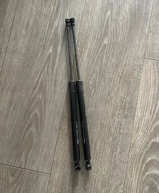Citroen C4 II Tailgate/trunk strut/damper 9831083780