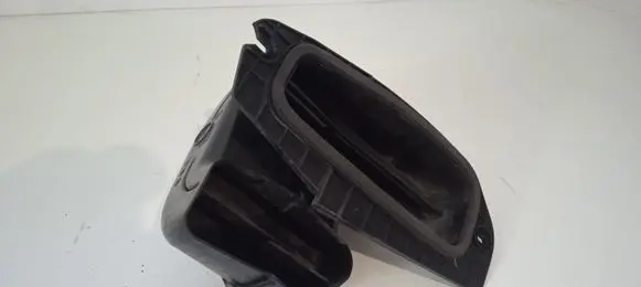 Jeep Grand Cherokee Air intake duct part 68110228A