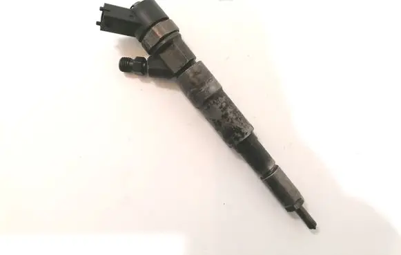 BMW 5 E39 Fuel injector 0445110029 2354093