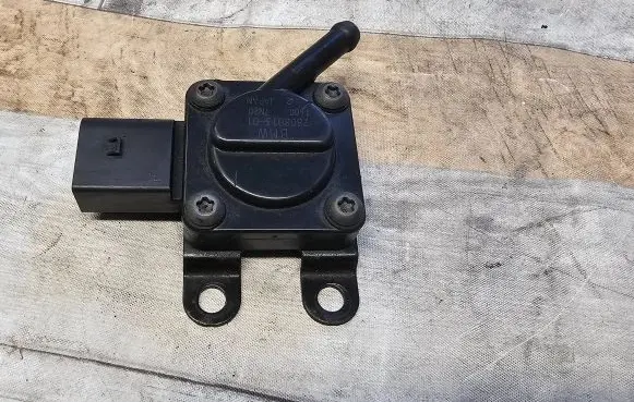 Exhaust gas pressure sensor