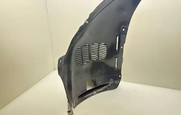 Volkswagen Golf VIII Front wheel arch liner splash guards 5H0805912M