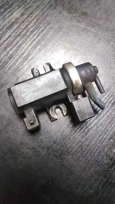 BMW 5 E60 E61 Turbo solenoid valve 72279600