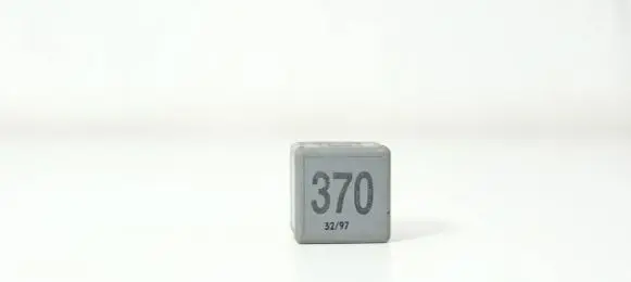 Audi A4 S4 B6 8E 8H Other relay 8D0951253