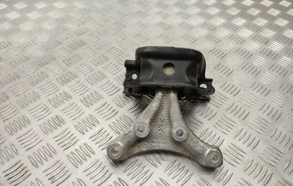 Opel Crossland X Engine mount bracket 9678252080 9681706580