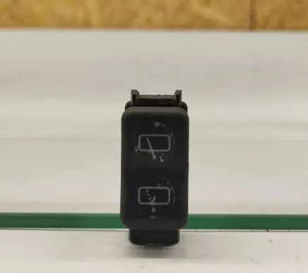 Mercedes-Benz E W124 Wiper switch 1248210151