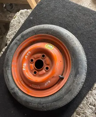 Daihatsu Cuore R12 spare wheel 