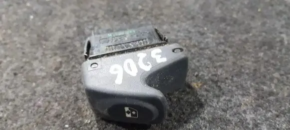Renault Megane I Electric window control switch