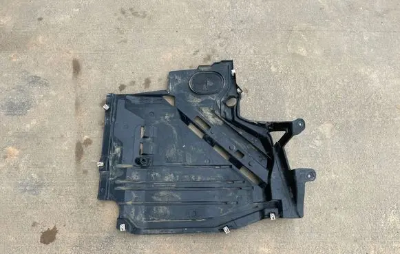 BMW X1 U11 Side bottom protection 9465694 19183210 BBP241701